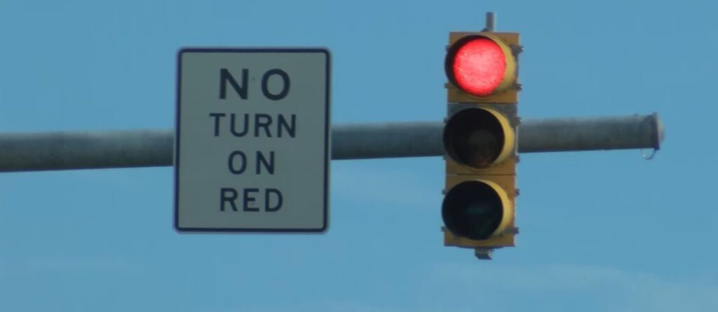 NO TURN ON RED